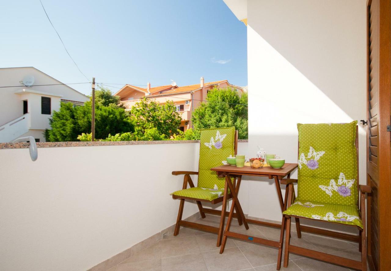 Apartment Zvone Baska  Bagian luar foto