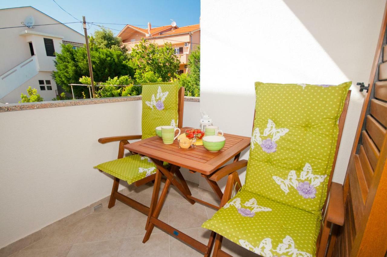 Apartment Zvone Baska  Bagian luar foto